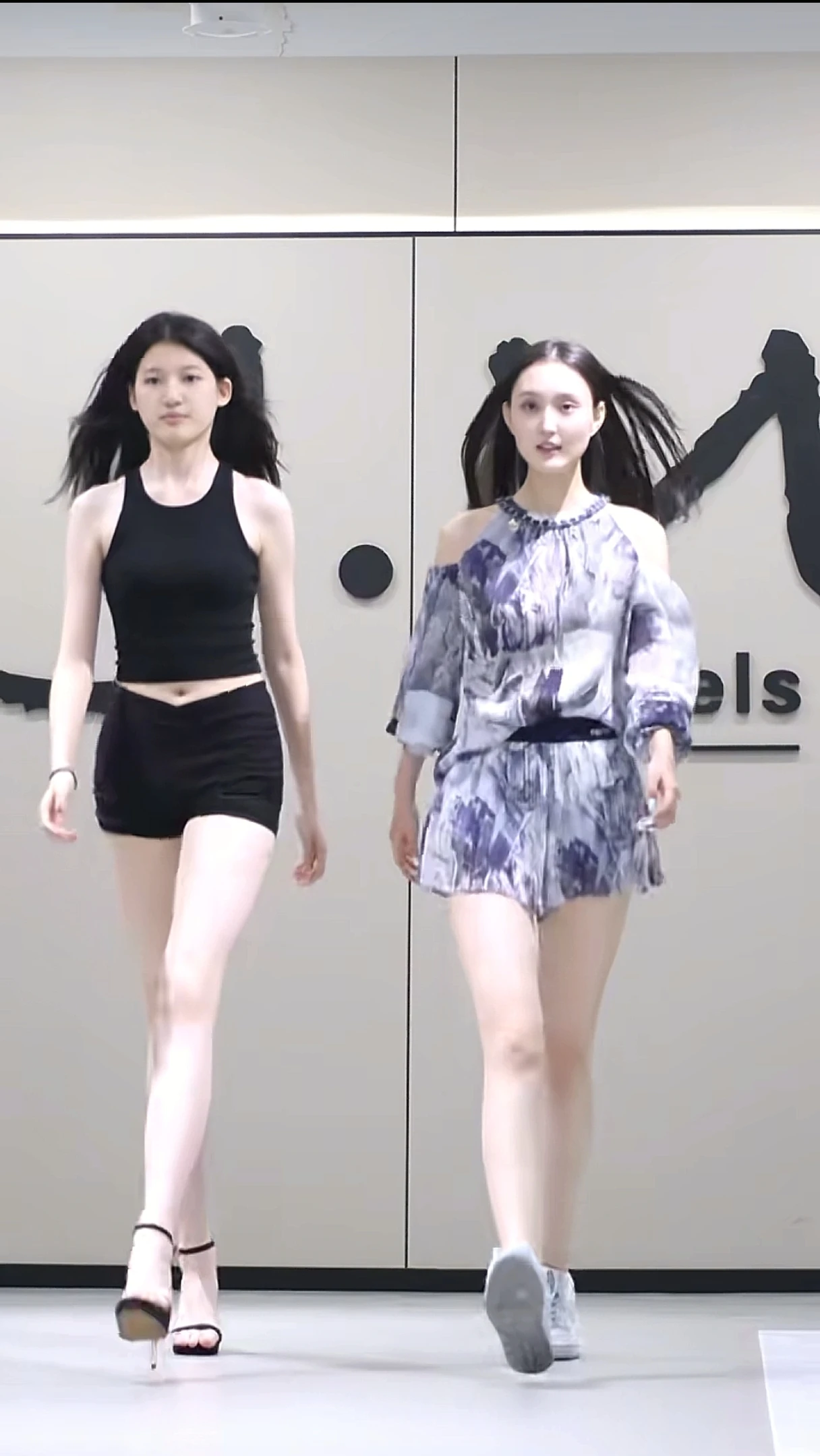 双人走秀练习