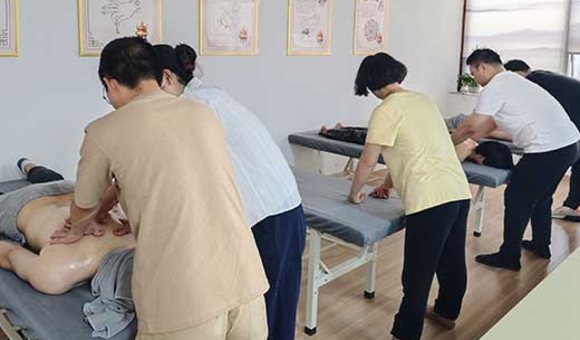 成都弘德中医培训学校教学环境如何？